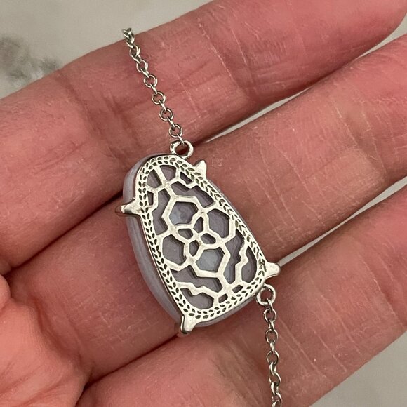 Kendra Scott Isla Blue Lace Agate Asymmetric Silver Pendant Necklace 18"-20" - Picture 4 of 5